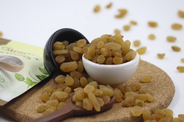 Raisins, Dry Grapes, Kishmish, Seedless Raisins, Premium Raisins, Natural Raisins, Organic Raisins, Sun-dried Raisins, Golden Raisins, Black Raisins, Green Kishmish, Natural sweetener, High fiber dry fruit, Iron-rich snack, Healthy dry fruits, Energy booster, Antioxidant-rich, Immunity booster, Vegan snack, Cholesterol-free food, Gluten-free food, Diabetic-friendly snack (black raisins in moderation), Raisins for cooking, Raisins for baking, Raisins for desserts, Raisins for snacks, Raisins for sweets, Dry fruits for gifting, Raisins for trail mix, Topping for cereals, Healthy tiffin option, Healthy snacks, Fitness foods, Vegan pantry, Kids snacks, Dry fruit lovers, Traditional Indian sweets, Ayurvedic ingredients, Buy raisins online, Best quality kishmish, Sun-dried raisins price, Organic seedless raisins, Raisins without sugar, Natural dry grapes online